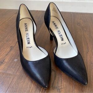 Anne Klein iflex Yolden Black Open Inner Side Pointy Toe Heels Pumps SZ 8